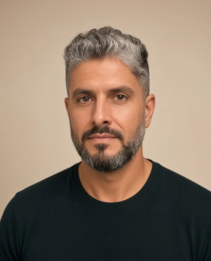 Retrato de Ivan Acosta-Rubio